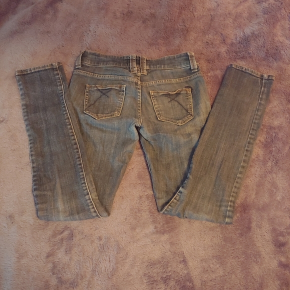 Empyre Eve Super Skinny Low Waist Denim Jeans - Picture 2 of 8